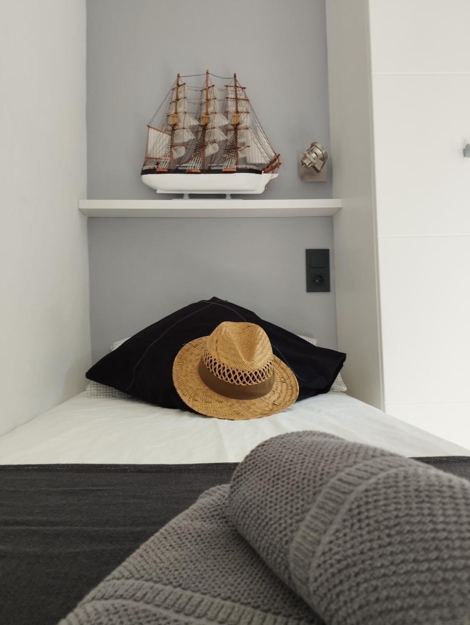 Apartamento Recien Reformado A 300 Metros Del Mar カレリャ・デ・パラフルジェリ エクステリア 写真